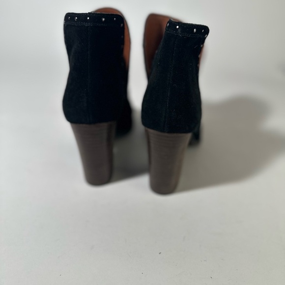 Lucky Brand Black Chunky Heel Ankle Booties - Picture 3 of 10